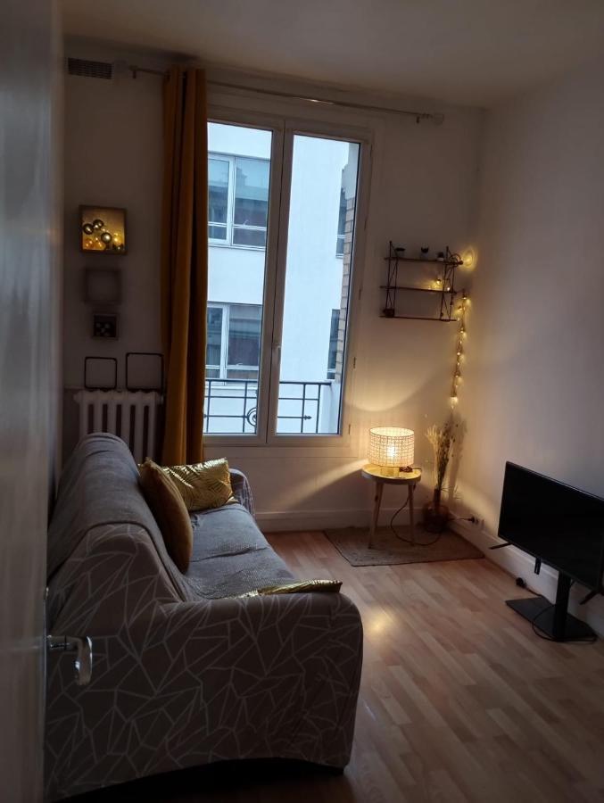 Parisian Vibes A Clichy Apartamento Exterior foto